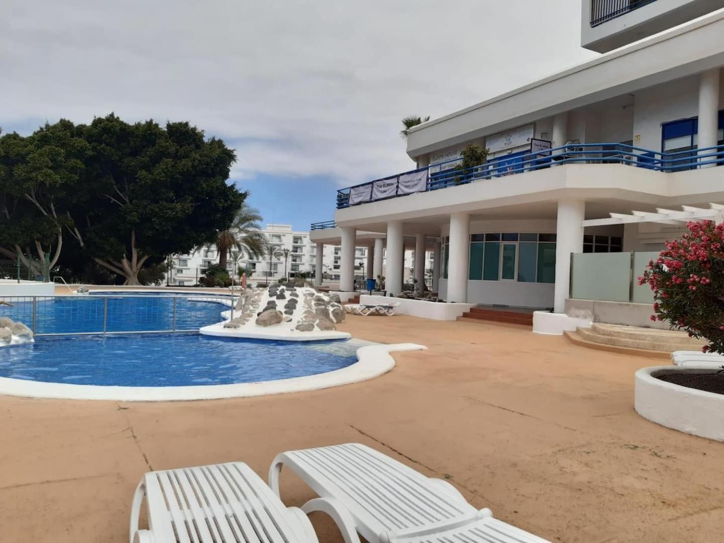 Soleil Et Ocean Apartment Playa Paraiso  Bagian luar foto